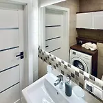 Apartment Wola Jana Kazimierza, Wi-fi, Klima, Parking, Balkon, 29m2 Warschau