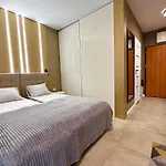 Apartment Wola Jana Kazimierza, Wi-fi, Klima, Parking, Balkon, 29m2