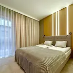 Wola Jana Kazimierza, Wi-fi, Klima, Parking, Balkon, 29m2 Apartment *