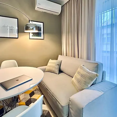 Wola Jana Kazimierza, Wi-fi, Klima, Parking, Balkon, 29m2 公寓