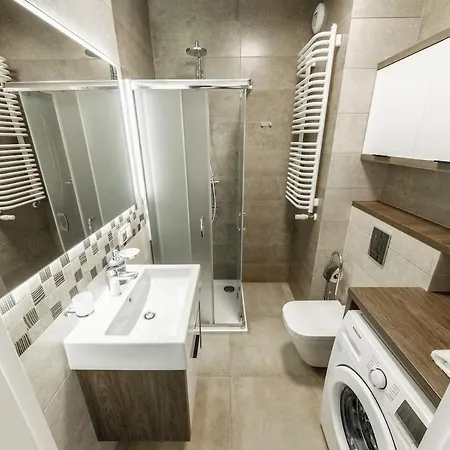 아파트 Wola Jana Kazimierza, Wi-fi, Klima, Parking, Balkon, 29m2 바르샤바