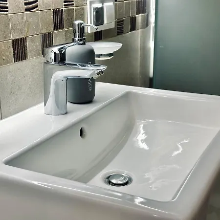 Apartamento Wola Jana Kazimierza, Wi-fi, Klima, Parking, Balkon, 29m2 Varsovia